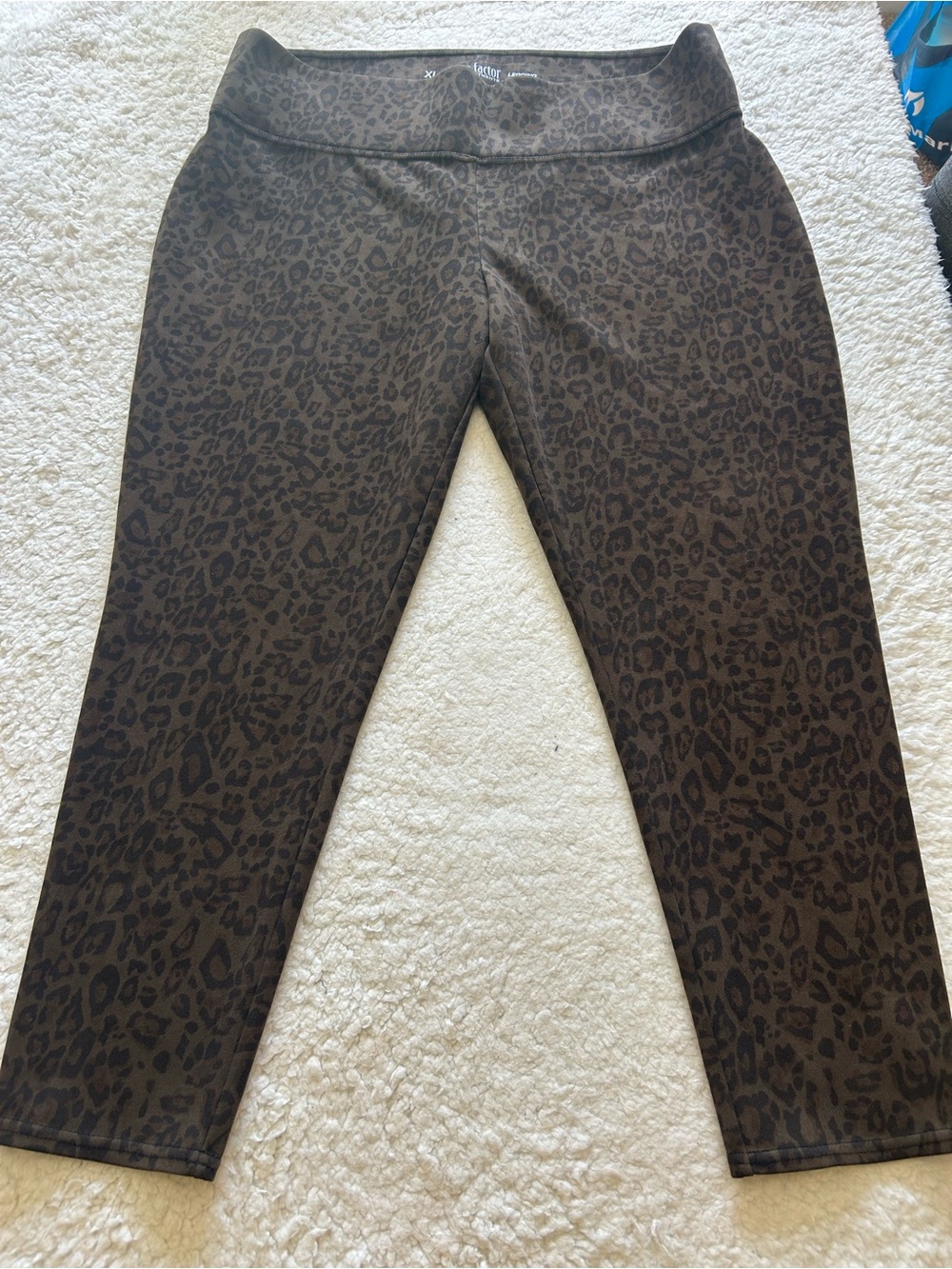 Leopard Print Cropped Leggings - Brown & Black